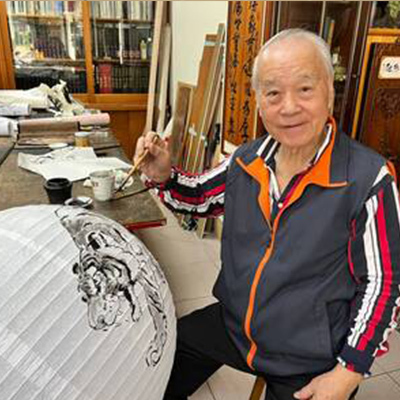 彭明德圖片